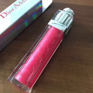 Luciu de buze pentru volum Dior Addict Ultra Gloss 765 Ultradior