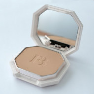 Pudra de fata Fenty Soft Matte, Nuanta 260(fara eticheta cu nuanta)