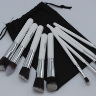 Set 10 pensule machiaj kabuki white + husa depozitare