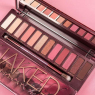 Paleta farduri de ochi Urban Decay Naked Cherry Palette