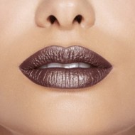 Ruj de buze lichid Too Faced Melted Matte-tallic Nuanta Caffeine Queen