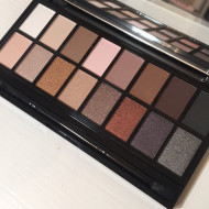 Paleta farduri de ochi Makeup Revolution Iconic Pro 1, 16 Culori