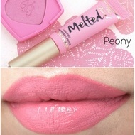 Ruj lichid Too Faced Melted Nuanta Peony