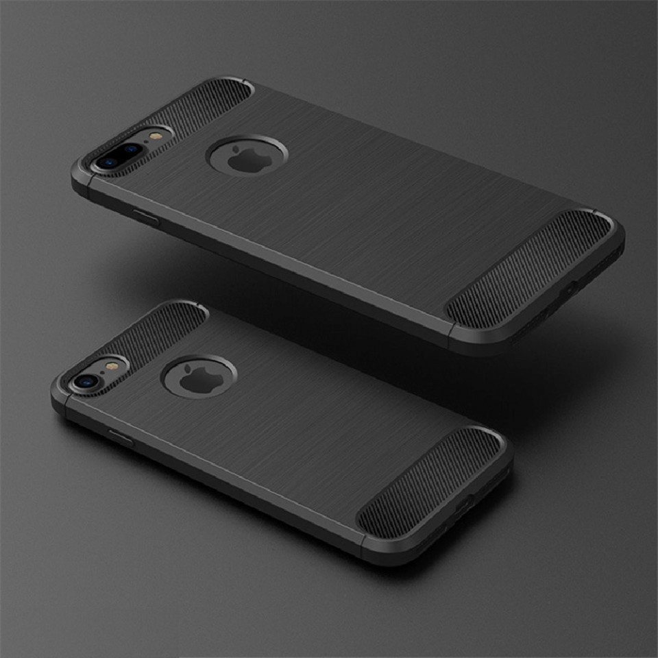 Husa iPhone 7 / 8 din silicon, Slim, cu textura Fibra Carbon - Negru - 2 | YEO