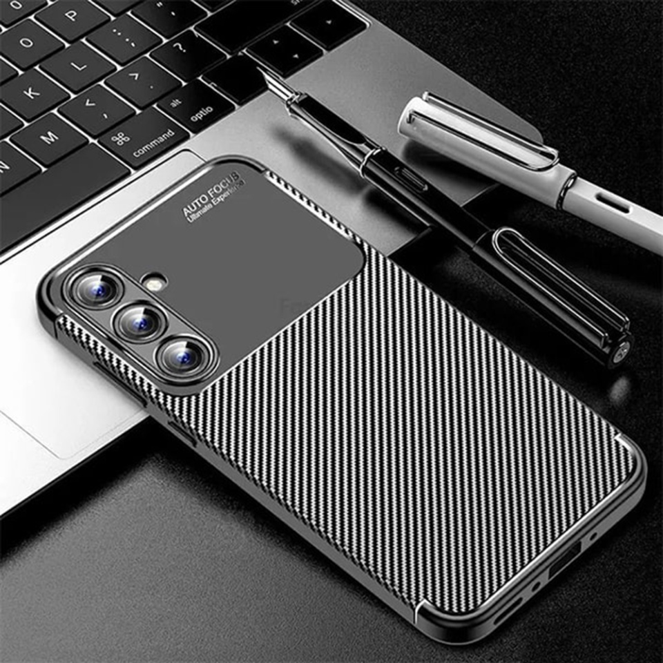 Husa pentru Samsung Galaxy A16 4G / Galaxy A16 5G, SKYDDAR INNOVATION, CarbonFiber, Antisoc, Negru, set cu sticker - 3 | YEO