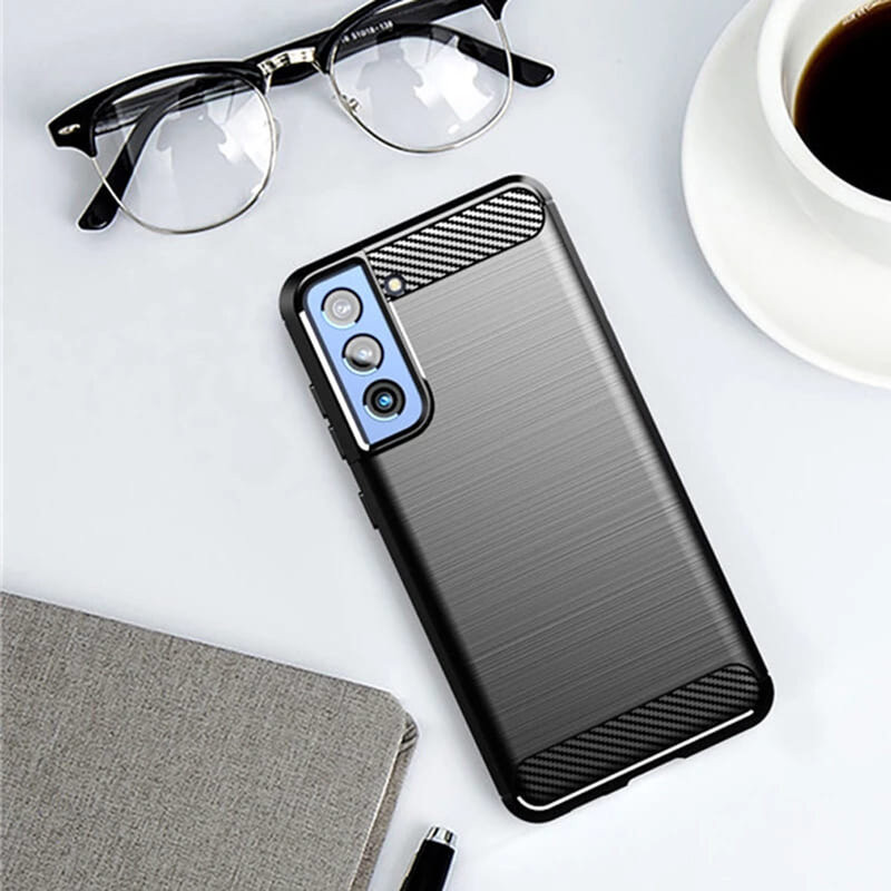 Husa Samsung Galaxy S21 FE din silicon, Slim, cu textura Fibra Carbon - Negru - 2 | YEO