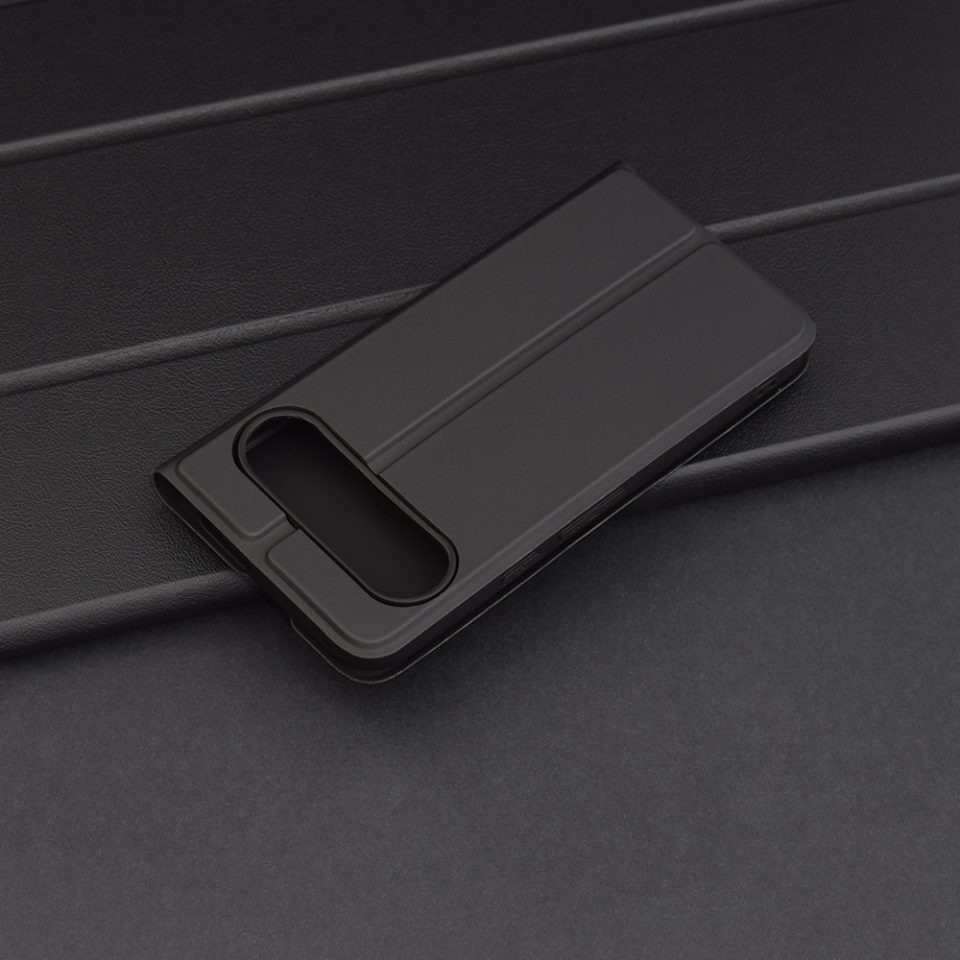 Husa pentru Google Pixel 9 / Pixel 9 Pro, SKYDDAR INNOVATION, Magskin Book, tip Carte cu Portofel Interior, set cu sticker, Negru - 1 | YEO