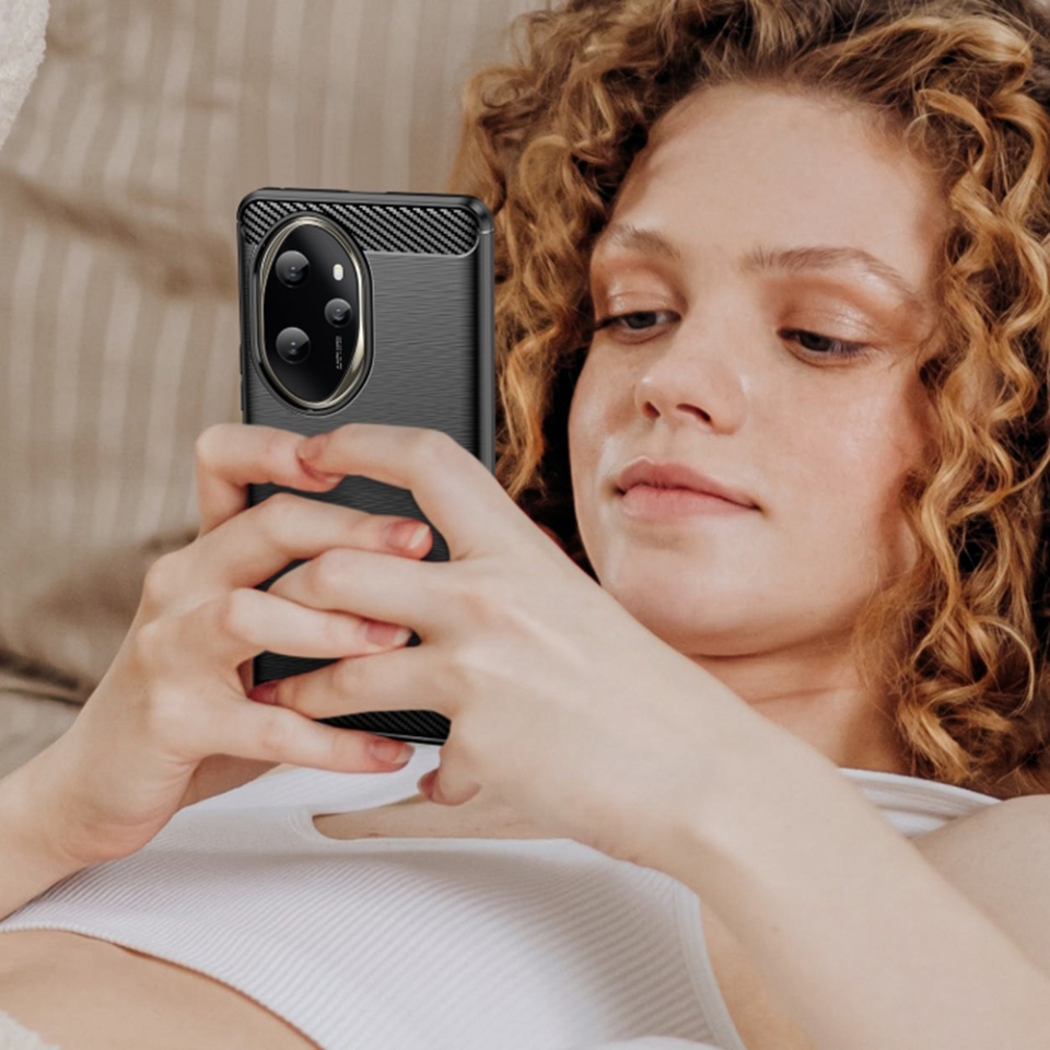Husa Honor 200 Pro din silicon, Slim, cu textură Fibra Carbon - Negru - 3 | YEO