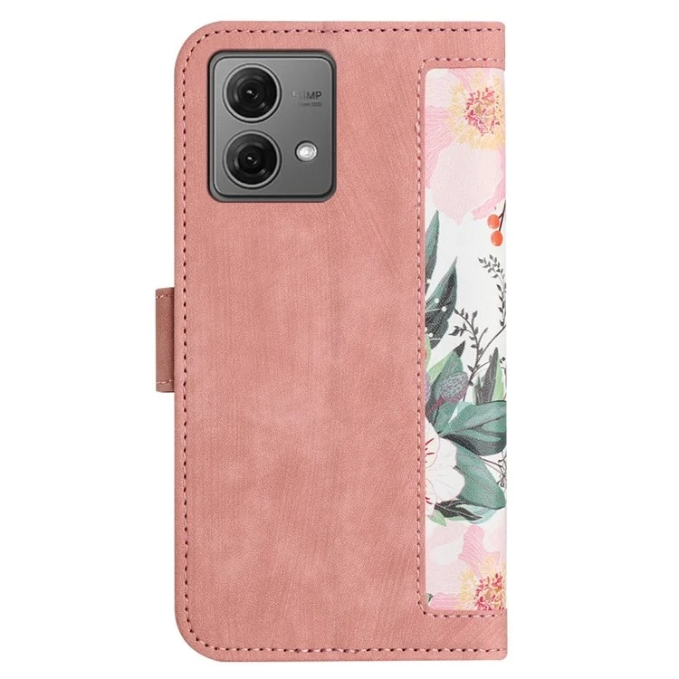 Husa pentru Motorola Moto G84 din Piele Ecologică cu Design Floral, Protecție 360°, Stand Integrat, Buzunare pentru Carduri, SKDR Floral Wallet - Roz - 1 | YEO