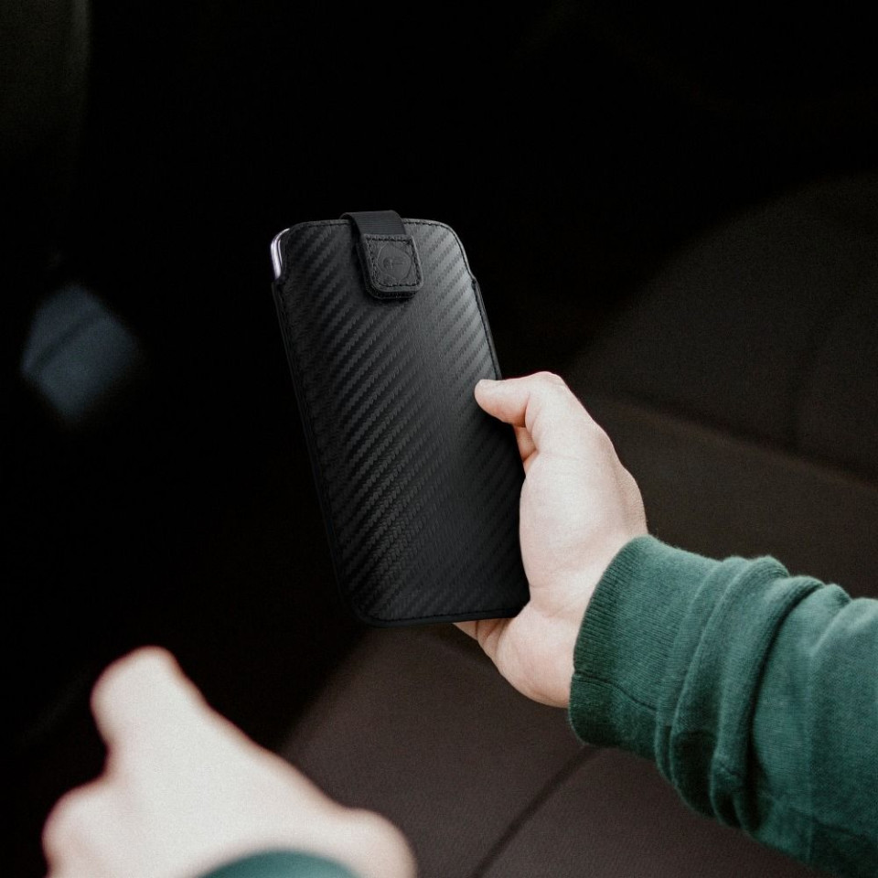 Husa Universala Carbon - Samsung A22 5G / S21 FE / A51 / A31 / M21 / A6 Plus 2018 / A7 2018 / Xiaomi Mi 11 Lite 5G / OPPO Reno 5 / Huawei Mate 20 Lite / P20 Lite - 3 | YEO