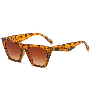 Ochelari de soara dama, forma Square, set cu sticker, Model 5154, Maro
