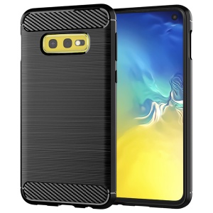 Husa pentru Samsung Galaxy S10e, SKYDDAR INNOVATION, Carbon Silicone, din Silicon Slim, cu textura Fibra Carbon, set cu sticker, Negru