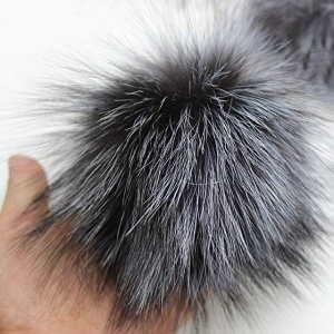 Set 14 pompoane din blană artificială cu bandă elastică pentru pălării, brelocuri, esarfe, mănusi, genti, accesorii - Img 2