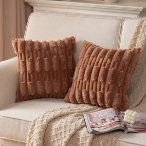 Set de 2 huse de perne decorative, plus, 60 x 60 cm - Img 1
