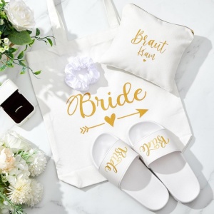 Set de 4 accesorii pentru petrecerea de burlacite, mireasa- papuci, geanta tote, trusa de cosmetice, elastic de par - Img 4