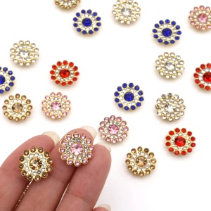 Set 100 de nasturi ornamentali pentru decoratiuni, cu pietricele - Img 3