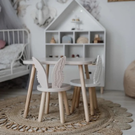 Set-masuta-patrata-roz-si-2-scaunele-ingeras-roz-si-alb