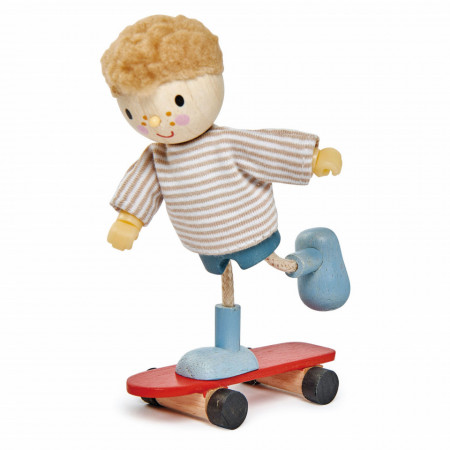 Figurină Edward și Skateboard-ul, din lemn premium - cu membre ajustabile