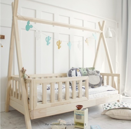 Pat montessori teepee Half