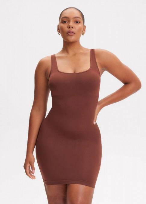 Rochie Modelatoare Scurta Cu Decoltau Patrat in Fata si Cu Spate Decoltat in U , Compresie Medie Ptr Aplatizarea Abdomenului , Culoare Maro