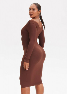 Rochie Modelatoare Cu Maneci lungi , Compresie Medie Ptr Aplatizarea Abdomenului, Accentuaza Formele , Culoare Maro - Img 6