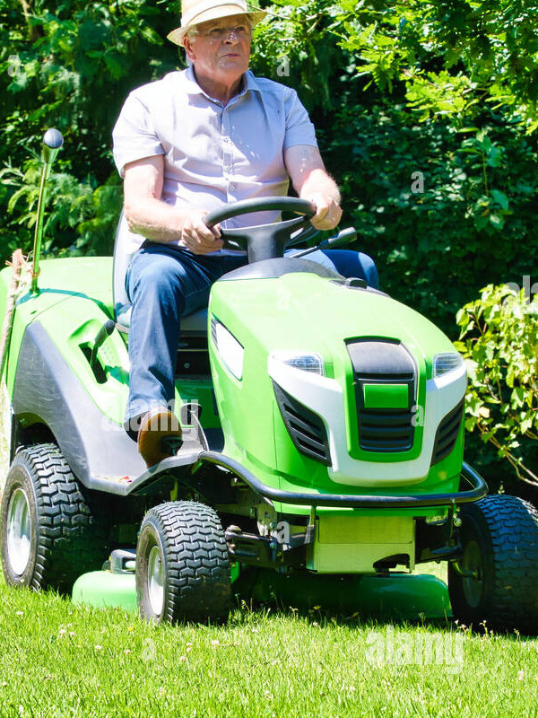 Piese tractoras de gazon