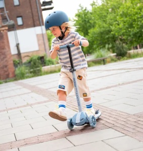 Highwaykick 3S LED Steel - Scoot and ride trotinet za decu i odrasle - Img 3