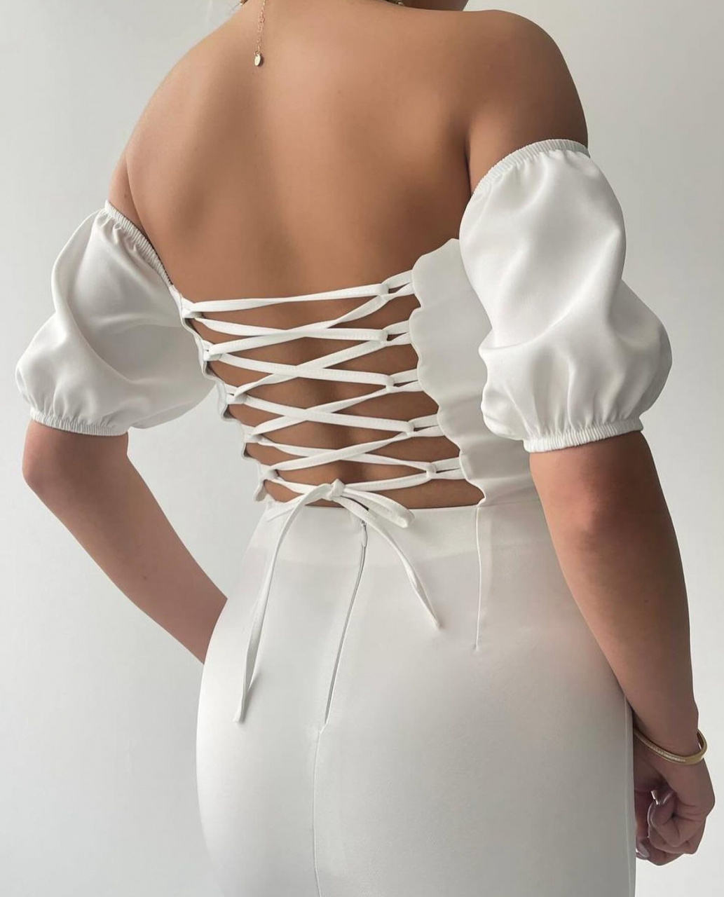 Rochie dama midi cu spatele gol
