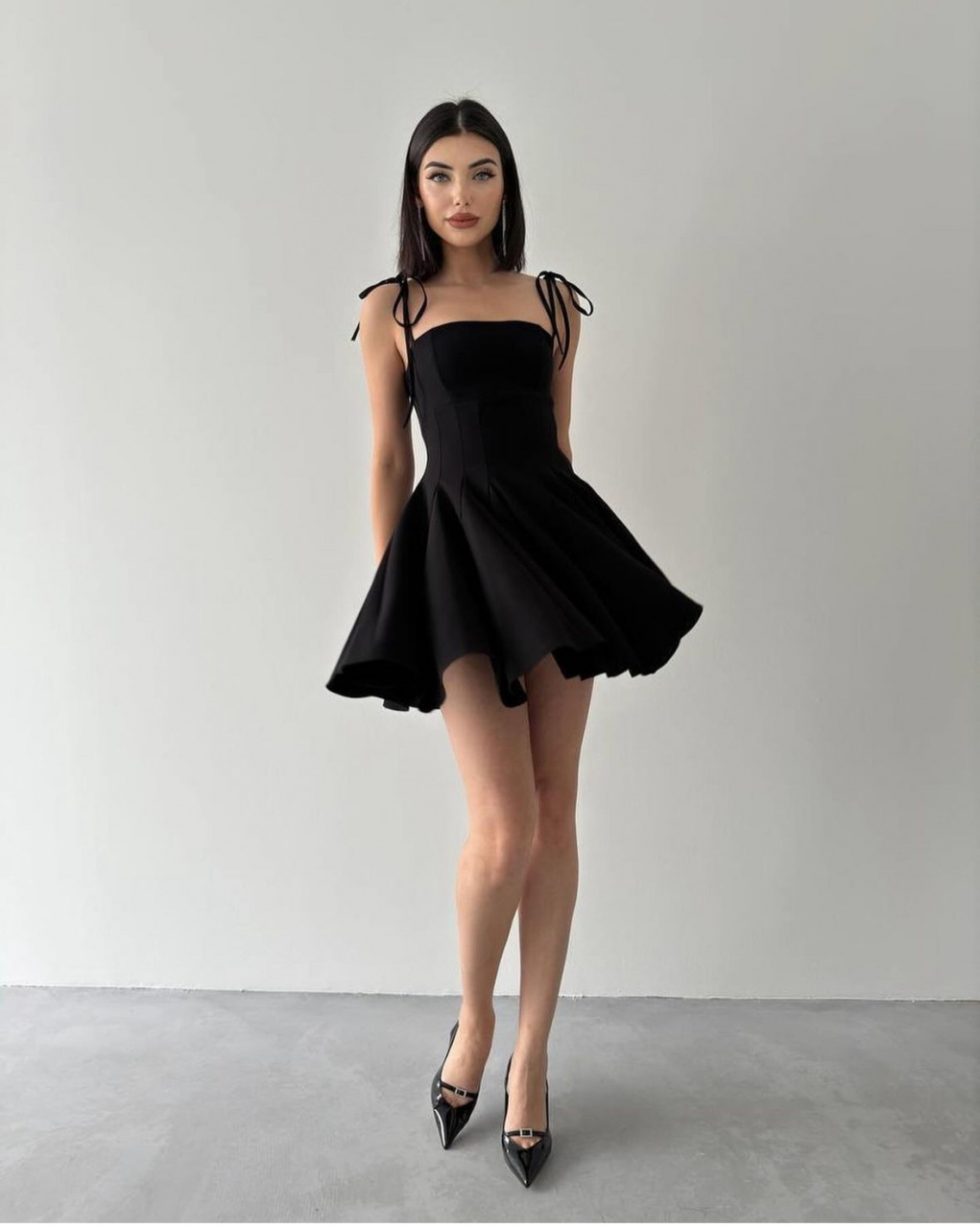 Rochie scurta cu bretele