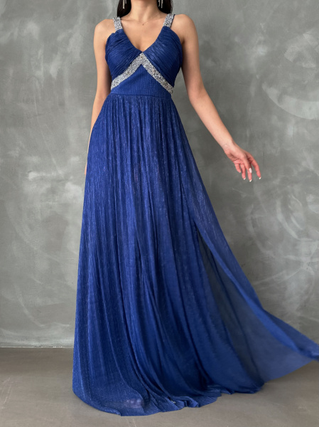 Rochie eleganta lunga accesorizata cu strasuri