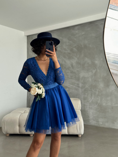Rochie eleganta scurta din dantela si tul