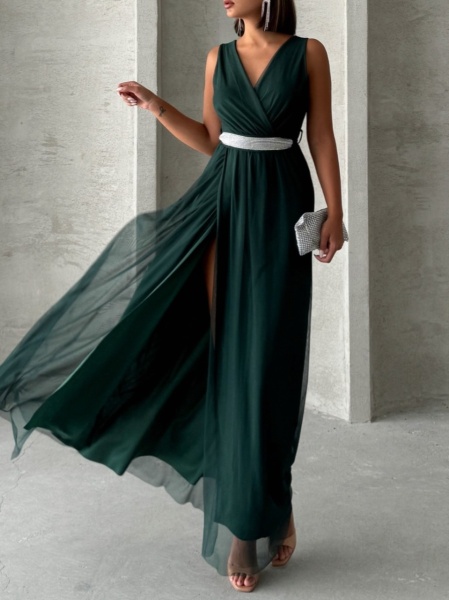 Rochie eleganta lunga din tul cu anchior petrecut