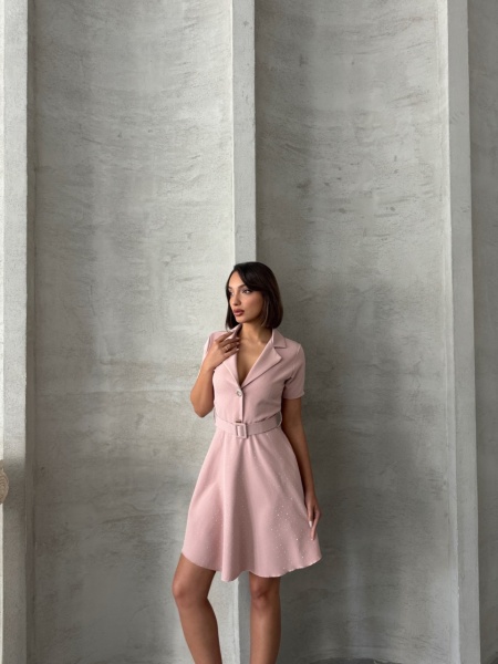 Rochie scurta cu aplicatii din strasuri si accesoriu curea