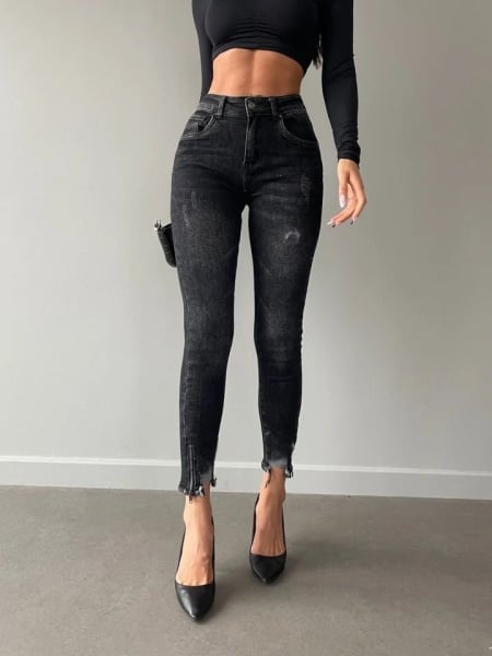 Blugi elastici skinny cu fermoar la glezna