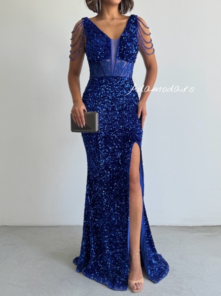 Rochie eleganta lunga cu paiete si lantisoare pe umeri
