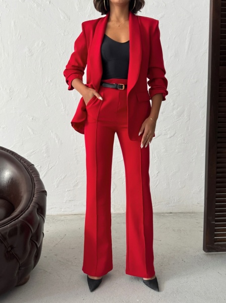 Compleu elegant cu sacou si pantalon evazat