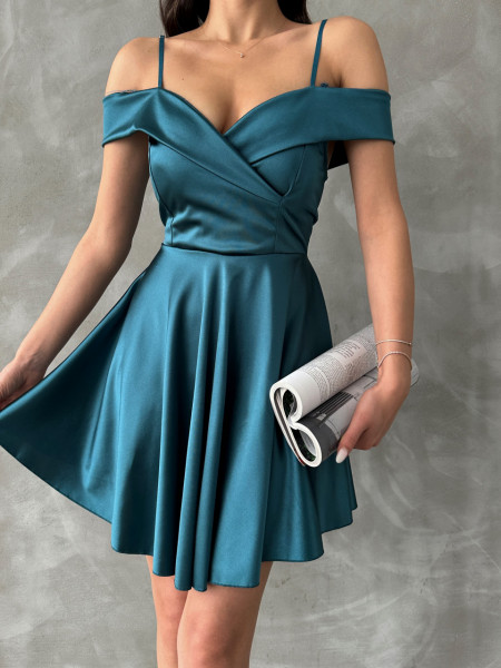 Rochie eleganta din satin scurta cu bretele