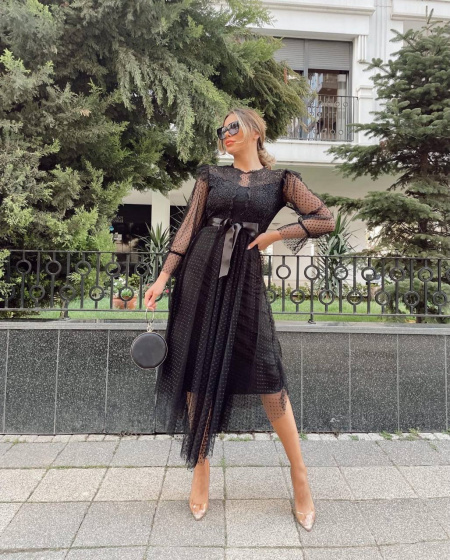 Rochie eleganta midi din dantela