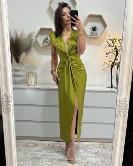 Rochie eleganta midi din lycra