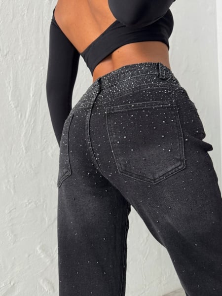 Blugi mom fit cu aplicatii din strasuri