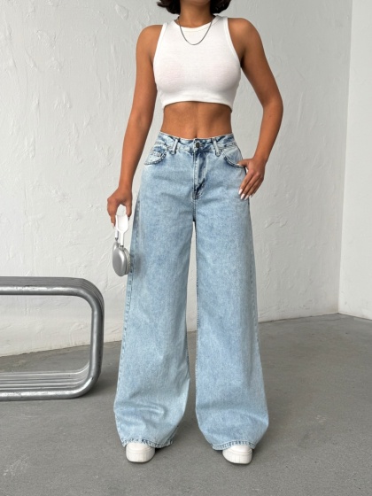 Blugi wide leg din denim cu rupturi pe posterior - Img 4