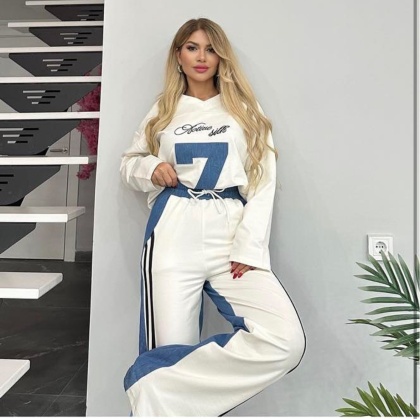 Compleu din material textil cu denim