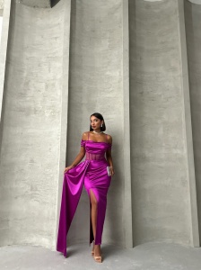 Rochie eleganta lunga cu detaliu transparent - Img 3