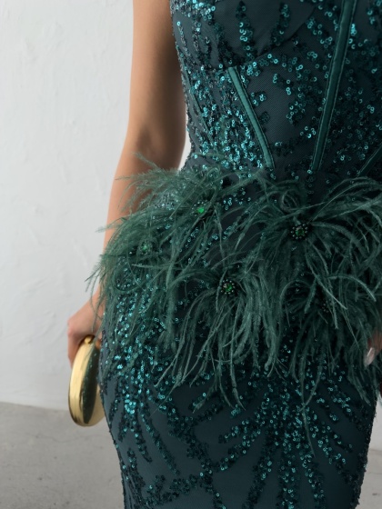 Rochie eleganta lunga cu paiete si pene - Img 4