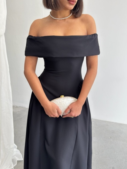 Rochie eleganta pe umeri