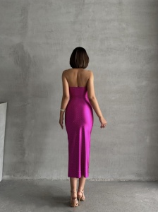 Rochie eleganta stransa pe corp cu accesoriu lant - Img 3