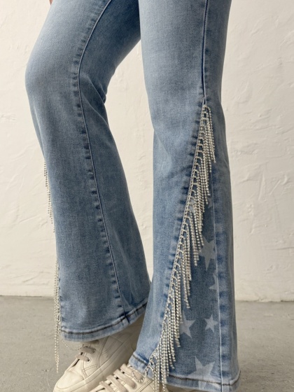 Blugi evazati elastici accesorizati cu lantisoare - Img 5