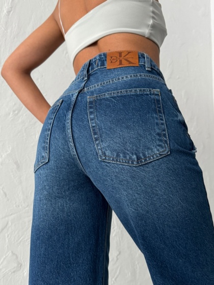 Blugi wide leg cu abraziuni în față - Img 2