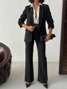 Compleu elegant cu sacou si pantalon evazat - Img 1