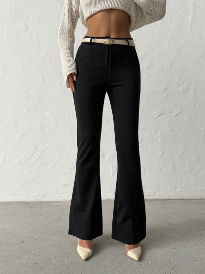 Pantaloni dama evazati cu accesoriu curea